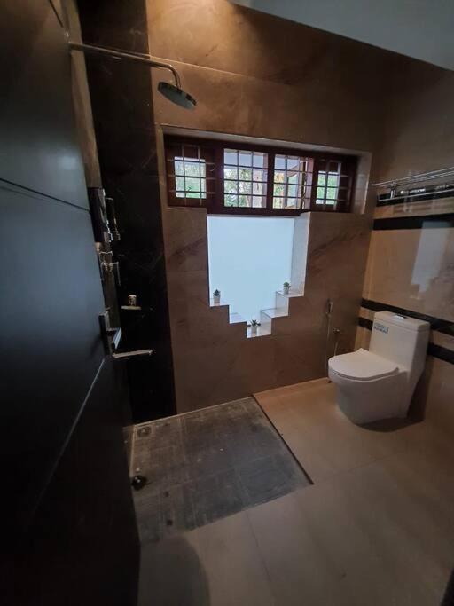 Anandam Stays - Premium 3Bhk Plush Homestay, Vaikom Near Kumarakom Eksteriør bilde