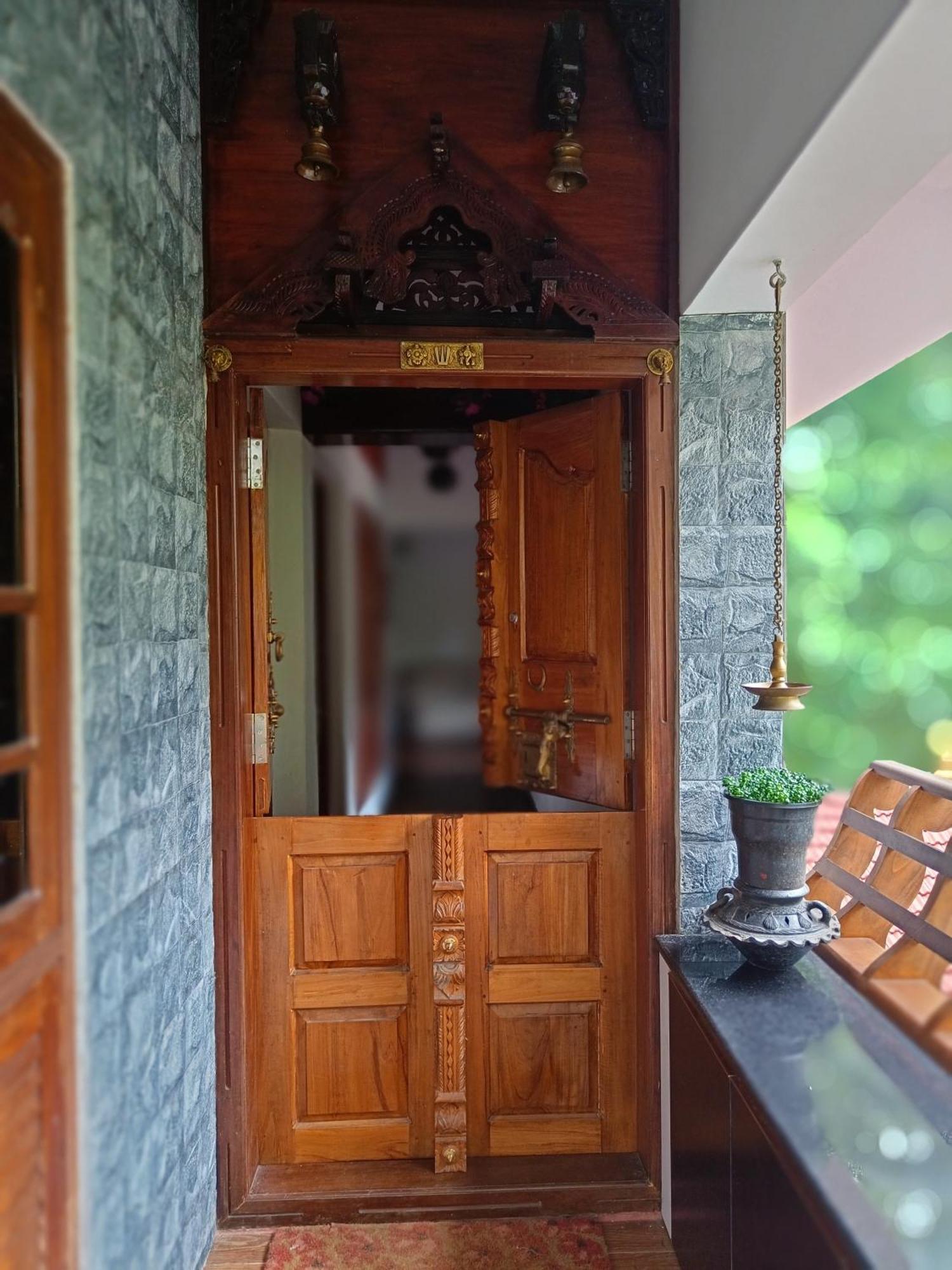 Anandam Stays - Premium 3Bhk Plush Homestay, Vaikom Near Kumarakom Eksteriør bilde