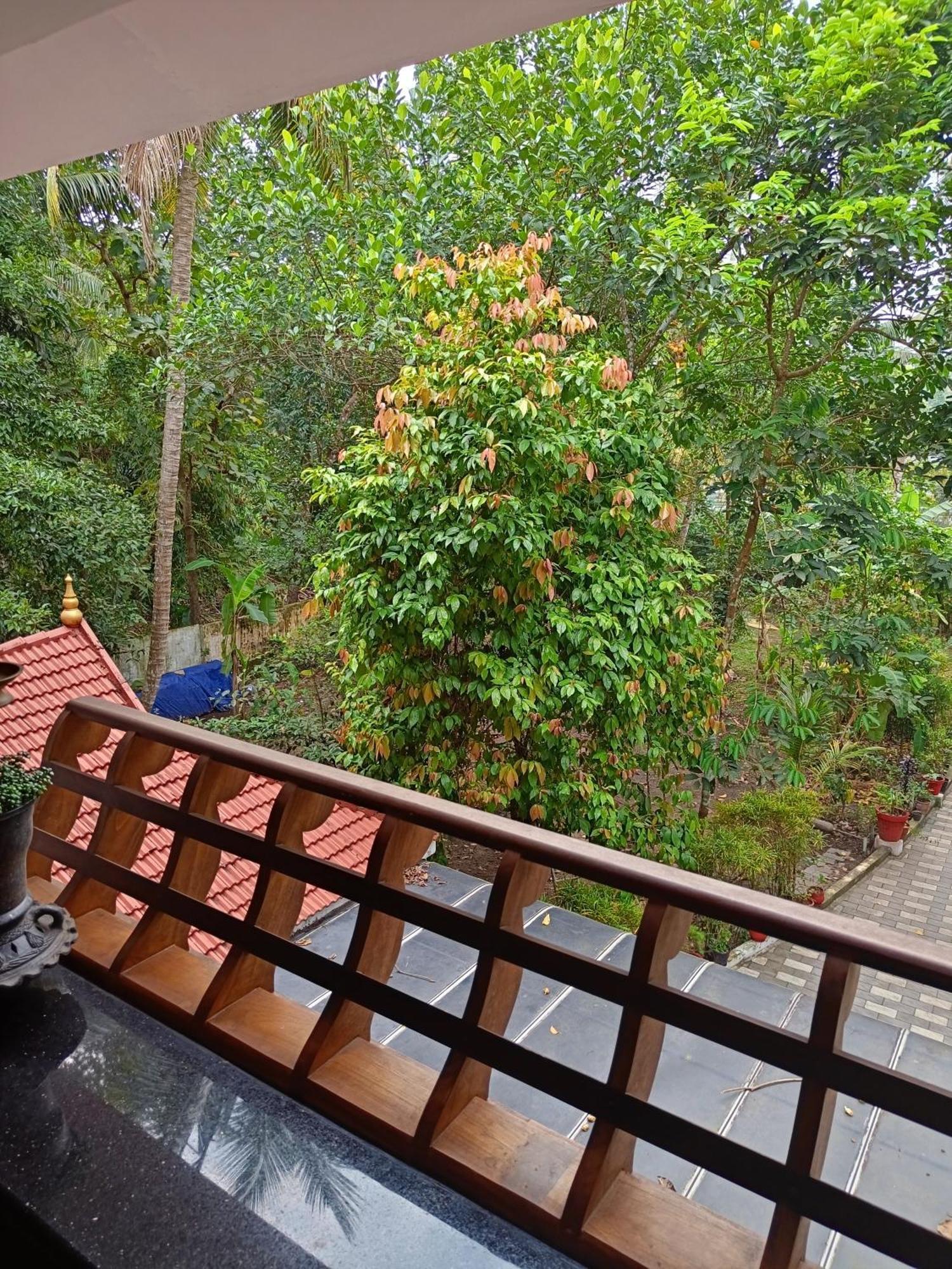 Anandam Stays - Premium 3Bhk Plush Homestay, Vaikom Near Kumarakom Eksteriør bilde